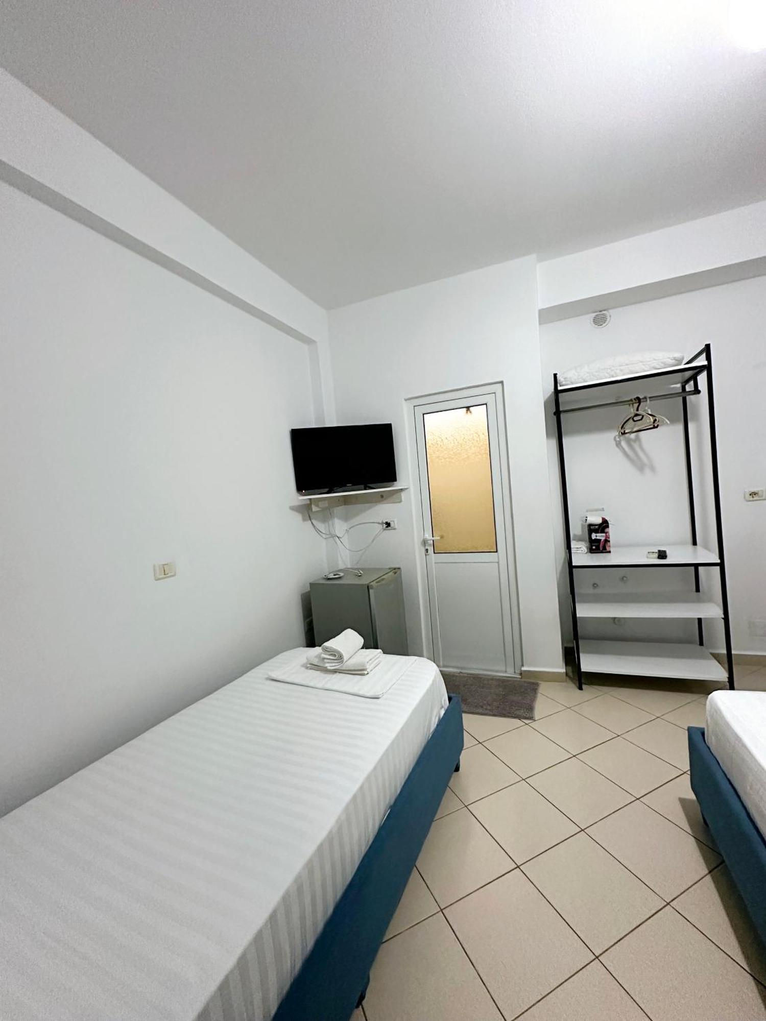 Lengu Holidays Houses Sarandë Cameră foto