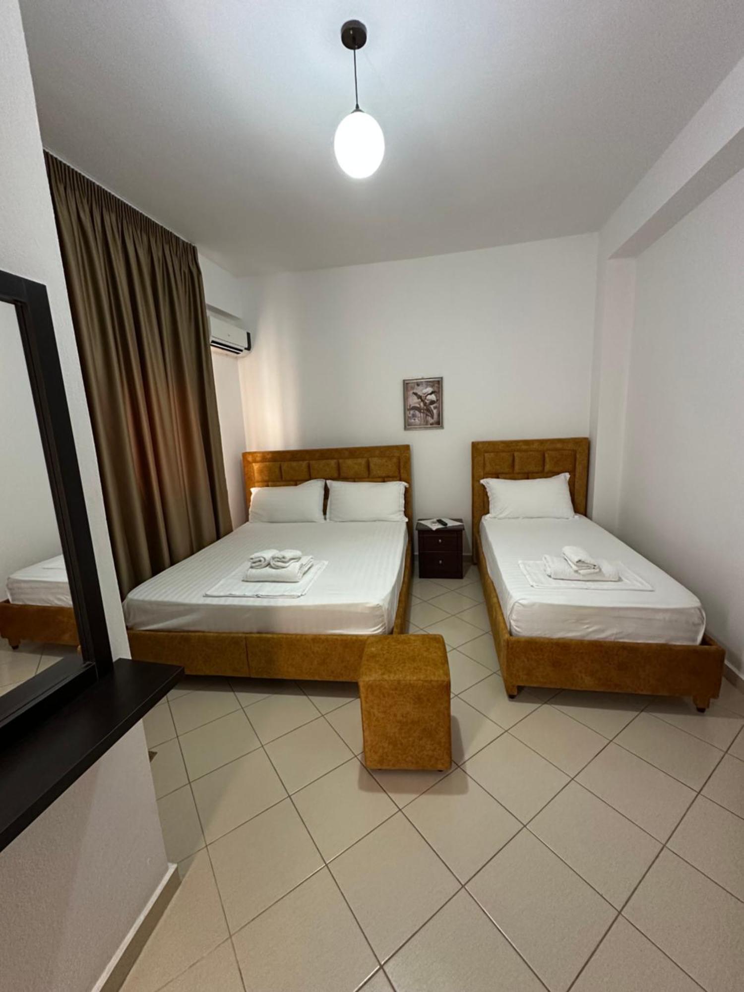 Lengu Holidays Houses Sarandë Cameră foto