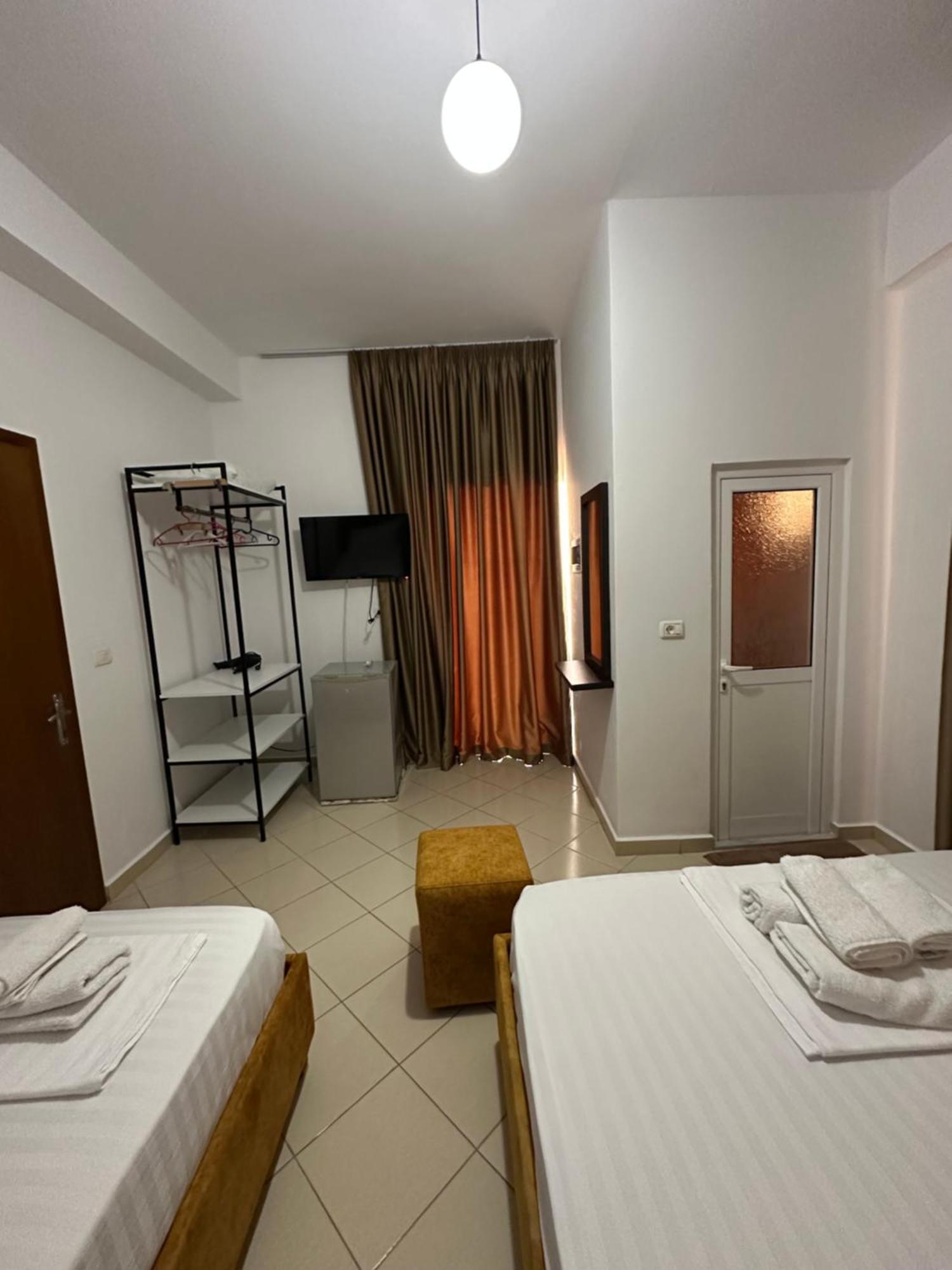 Lengu Holidays Houses Sarandë Cameră foto